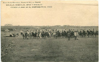 ANTIGUA POSTAL DE MELILLA. MELILLA: GENERALES, JEFES Y OFICIALES OYENDO LA MISA EN EL CAMPAMENTO  EL ZOCO/OLD POSTCARD. WAR SPAIN AGAINST MOROCCO.