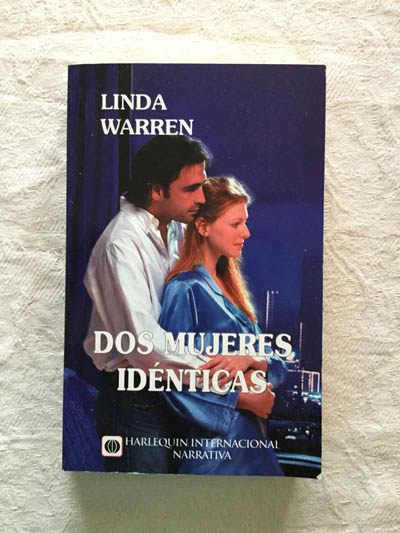 Dos mujeres idénticas