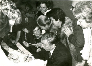 FOTOGRAFIA DE CARMEN FRANCO POLO. LA DUQUESA DE FRANCO EN LA ENTREGA DE LOS PREMIOS FUNDACION FRANCISCO FRANCO.