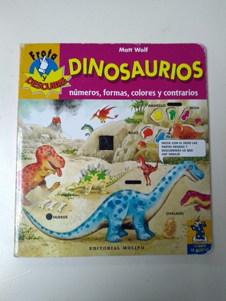 Frota y descubre dinosaurios