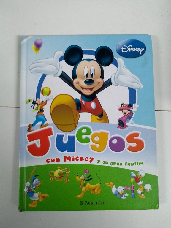 Juegos con Mickey y su gran familia