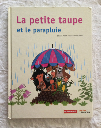 La petite taupe et le parapluie