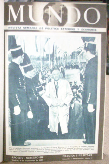 MUNDO REVISTA SEMANAL DE POLITICA EXTERIOR Y ECONOMIA. SEPTIEMBRE 1953- DICIEMBRE 1953, NUMS. 696-712 (LOTE DE 16 REVISTAS ENCUADERNADAS EN UN VOLUMEN).