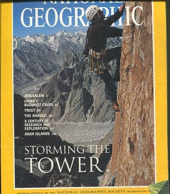 NATIONAL GEOGRAPHIC VOL. 189, Nº 4. APRIL 1996. STORMING THE TOWER.