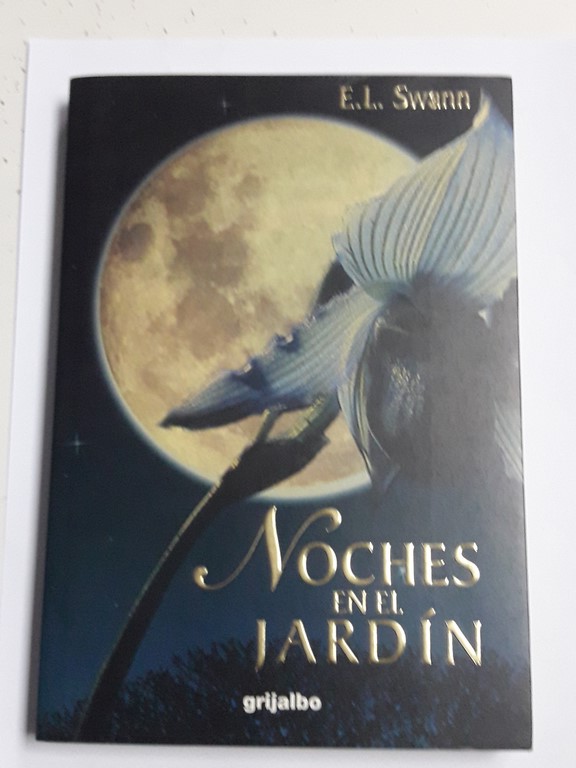 Noches en el jardín