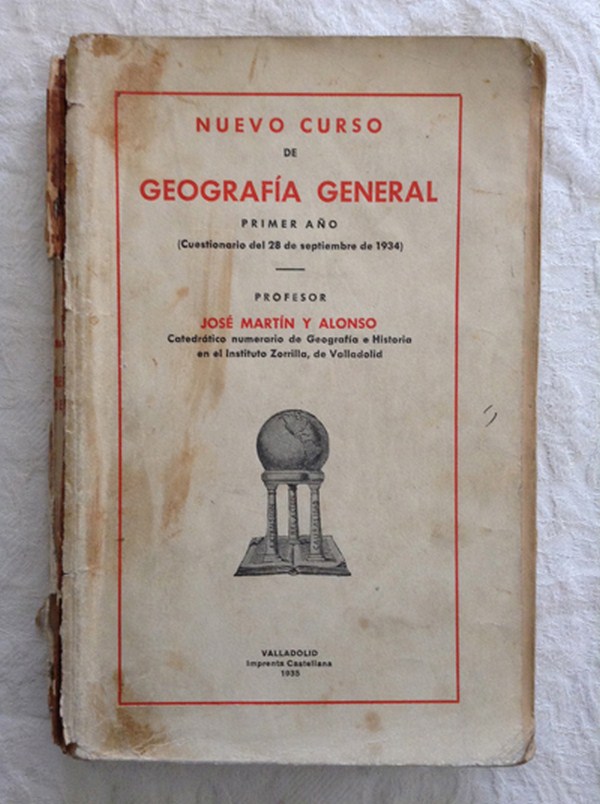 Nuevo curso de geografía general. Primer año