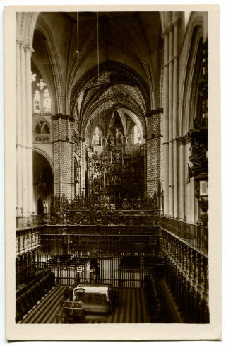 POSTAL ANTIGUA DE TOLEDO: CATEDRAL, NAVE CENTRAL/OLD POSTCARD OF TOLEDO: CATEDRAL, NAVE CENTRAL.