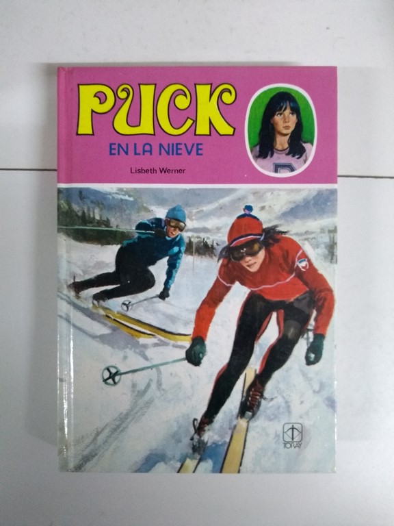 Puck en la nieve