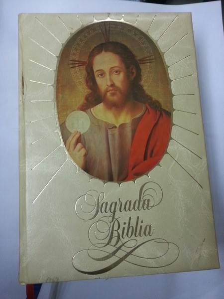 Sagrada Biblia